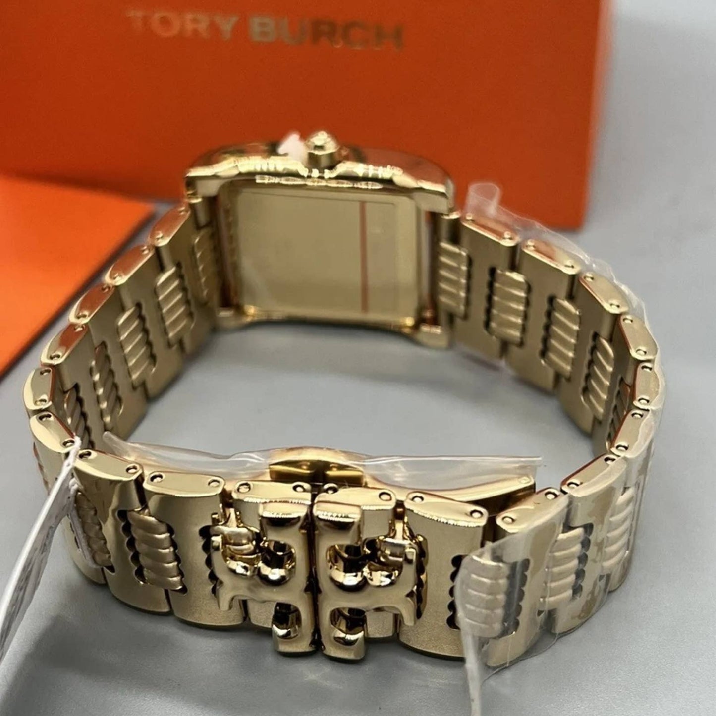 NEW TORY BURCH ELEANOR WATCH GOLD-TONE STAINLESS STEEL TBW1023