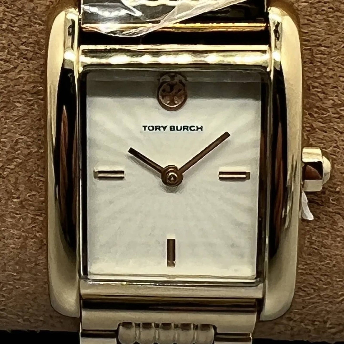 NEW TORY BURCH ELEANOR WATCH GOLD-TONE STAINLESS STEEL TBW1023