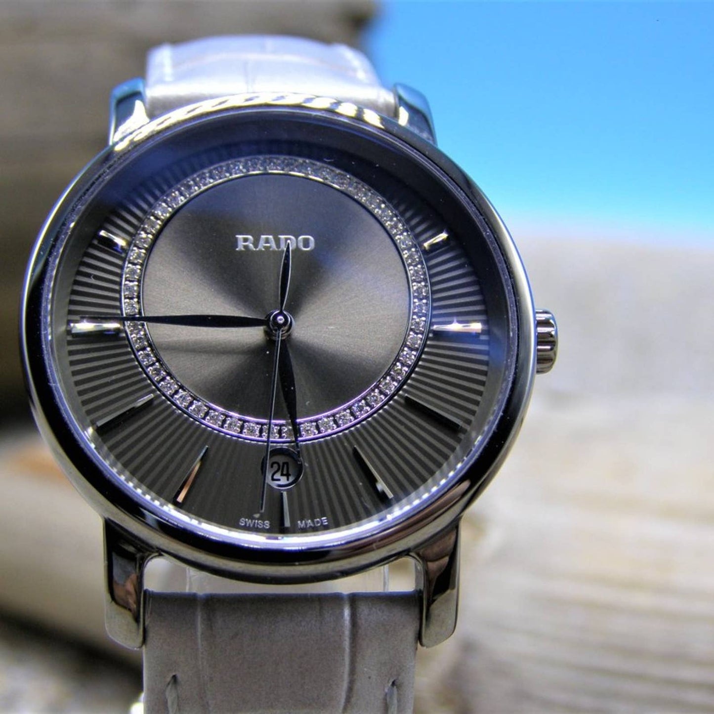 Rado Ladies DiaMaster Diamond Dial Watch