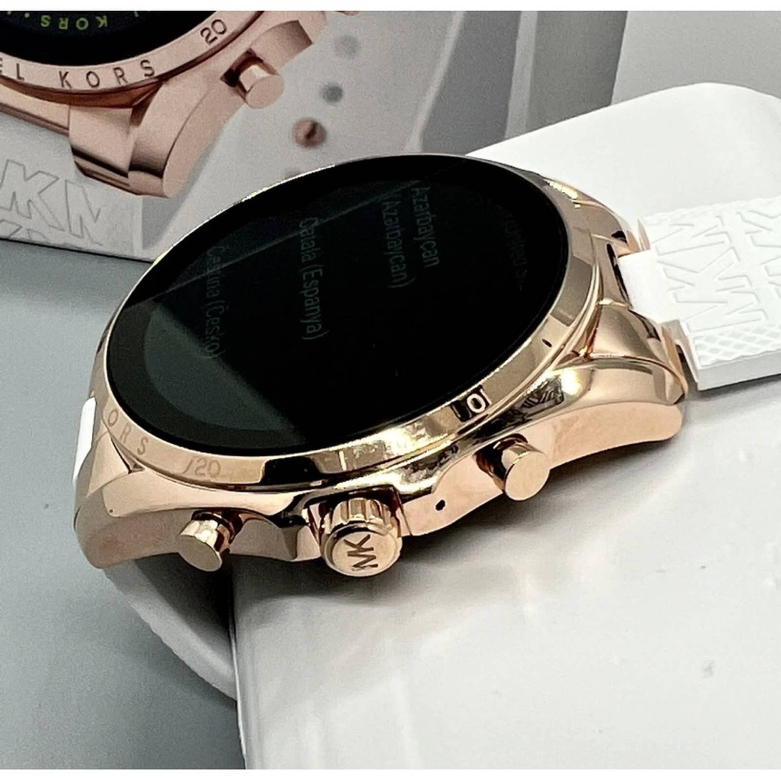 Ladies smartwatch michael on sale kors